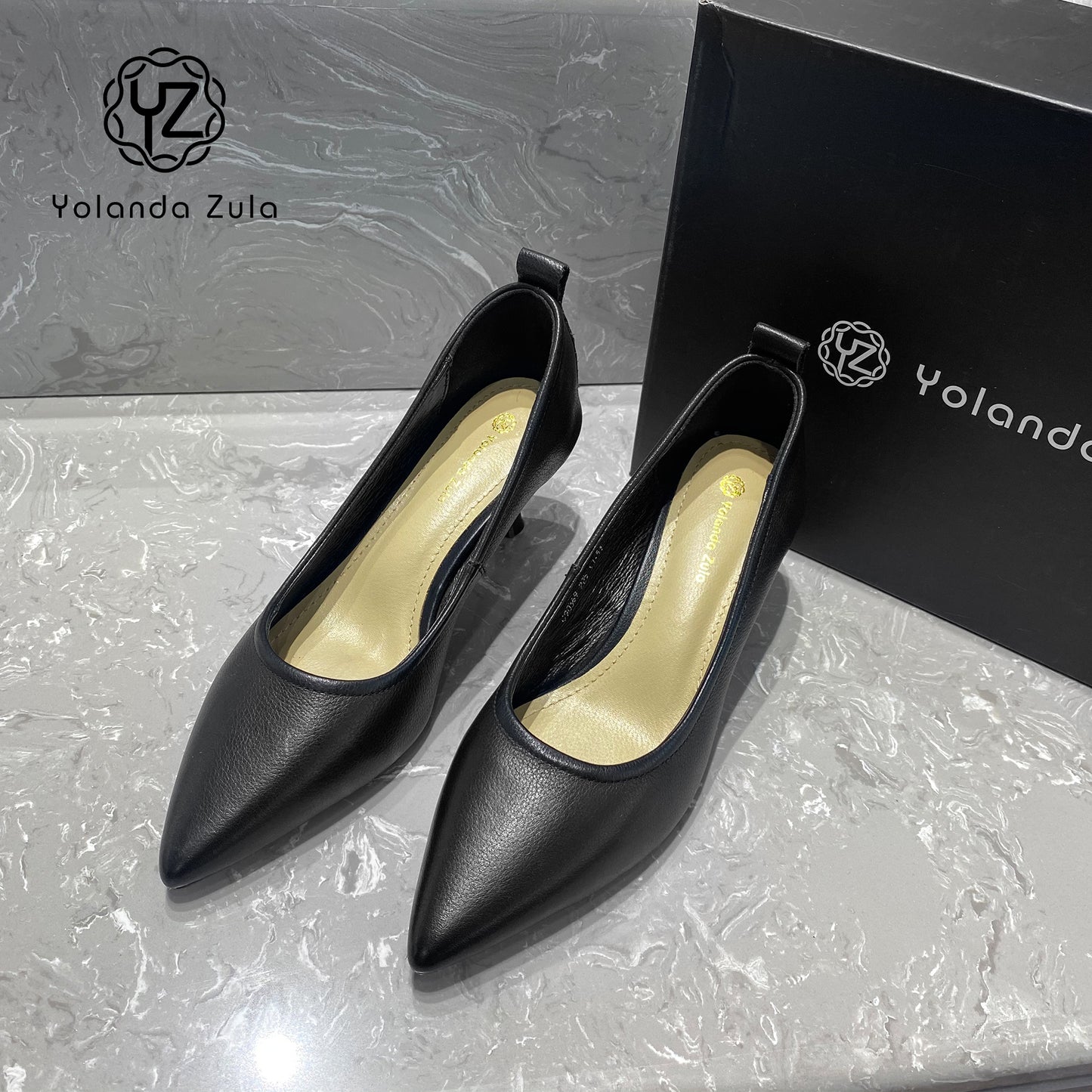 Women's shallow mouth slim heel high heels