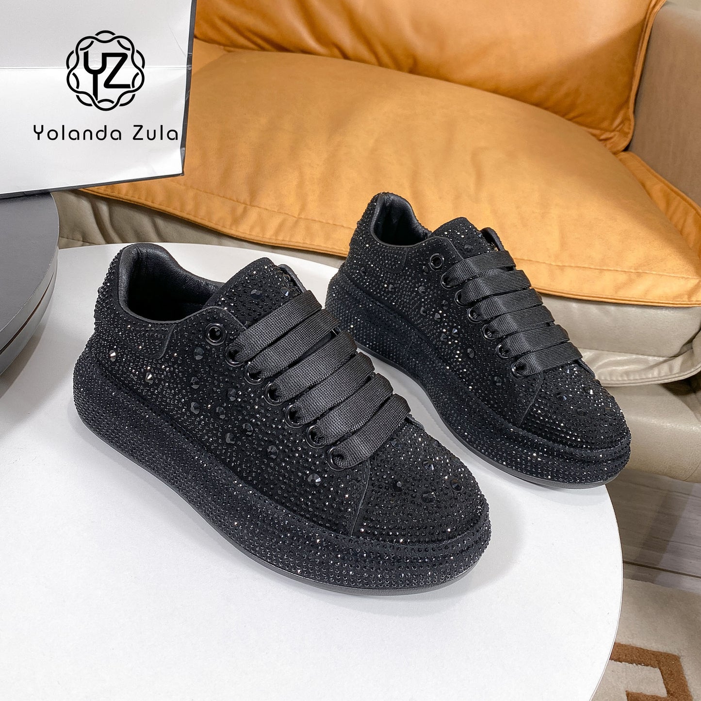 Women's thick soled high rise casual shoes