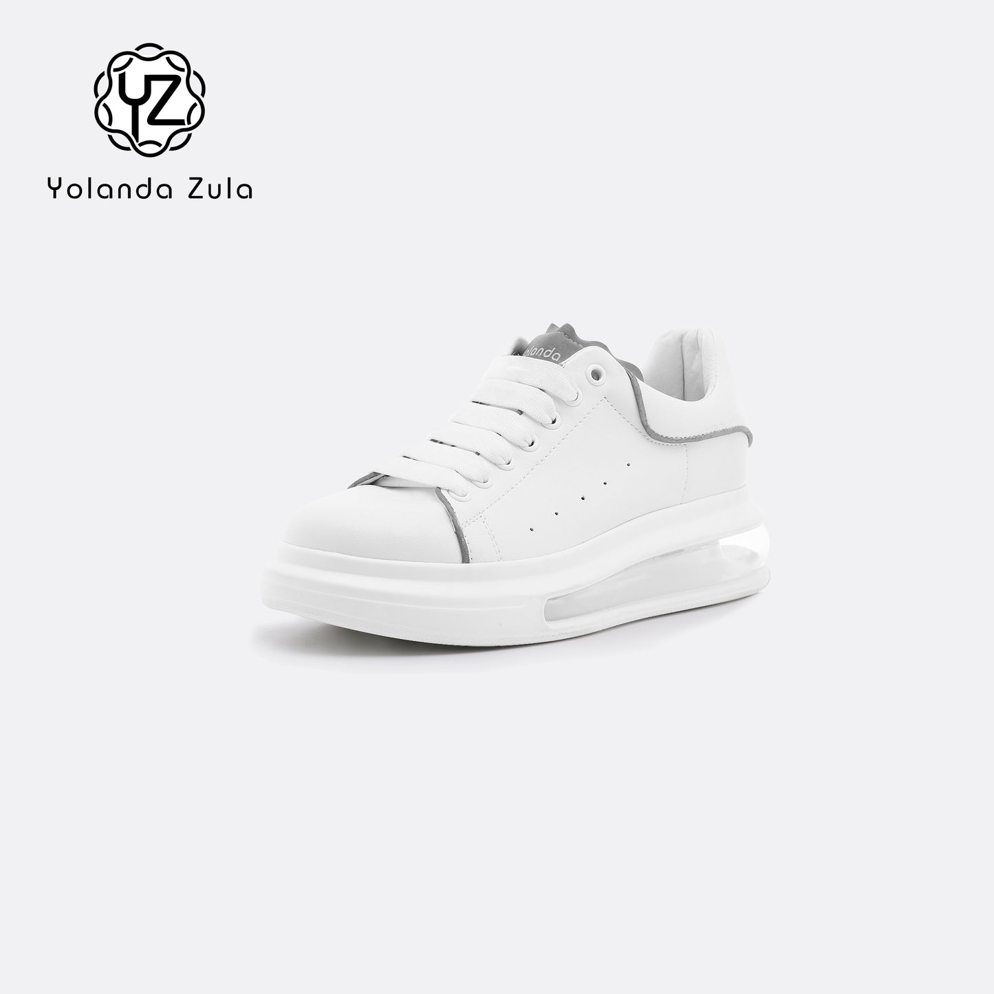 Casual soft sole small white shoes